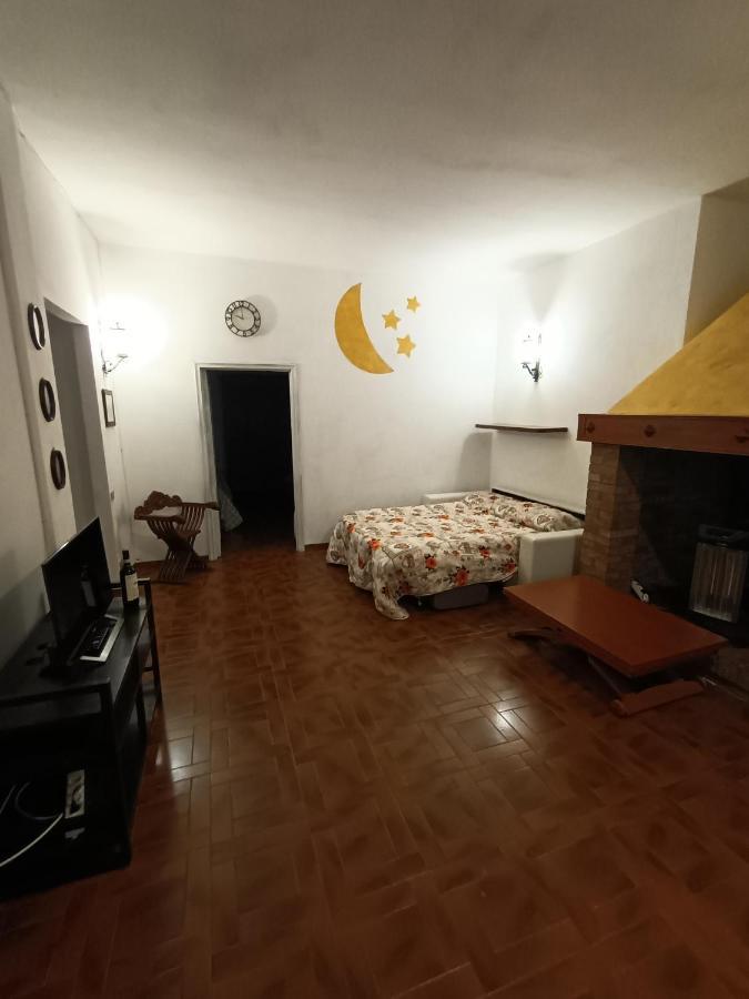 Casa Soleluna Сиена Екстериор снимка