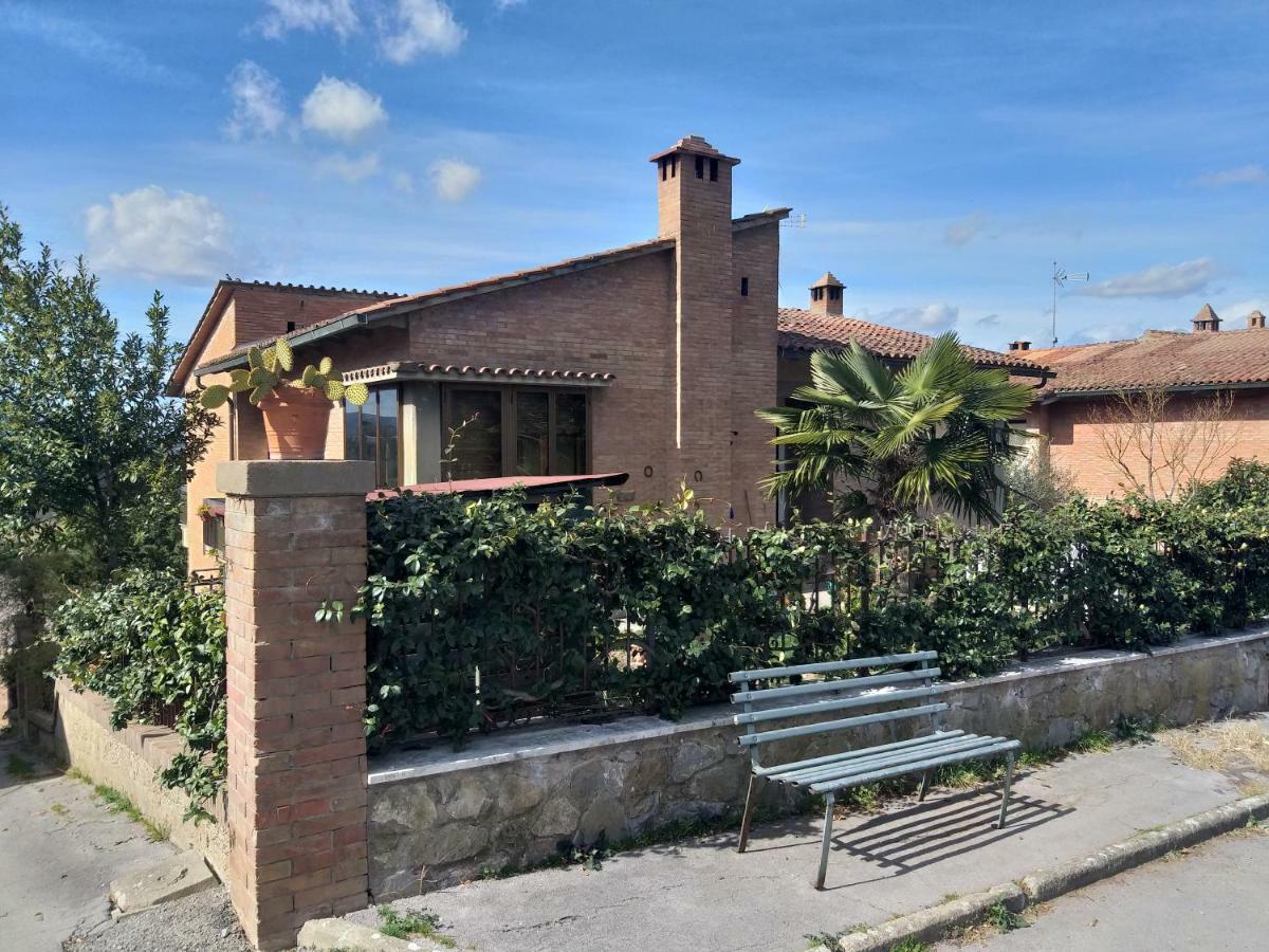 Casa Soleluna Сиена Екстериор снимка
